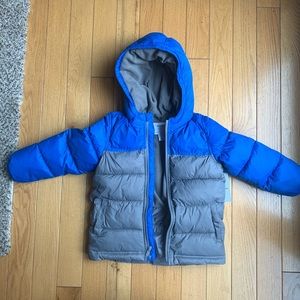 NWT Old Navy boys winter coat. 5T